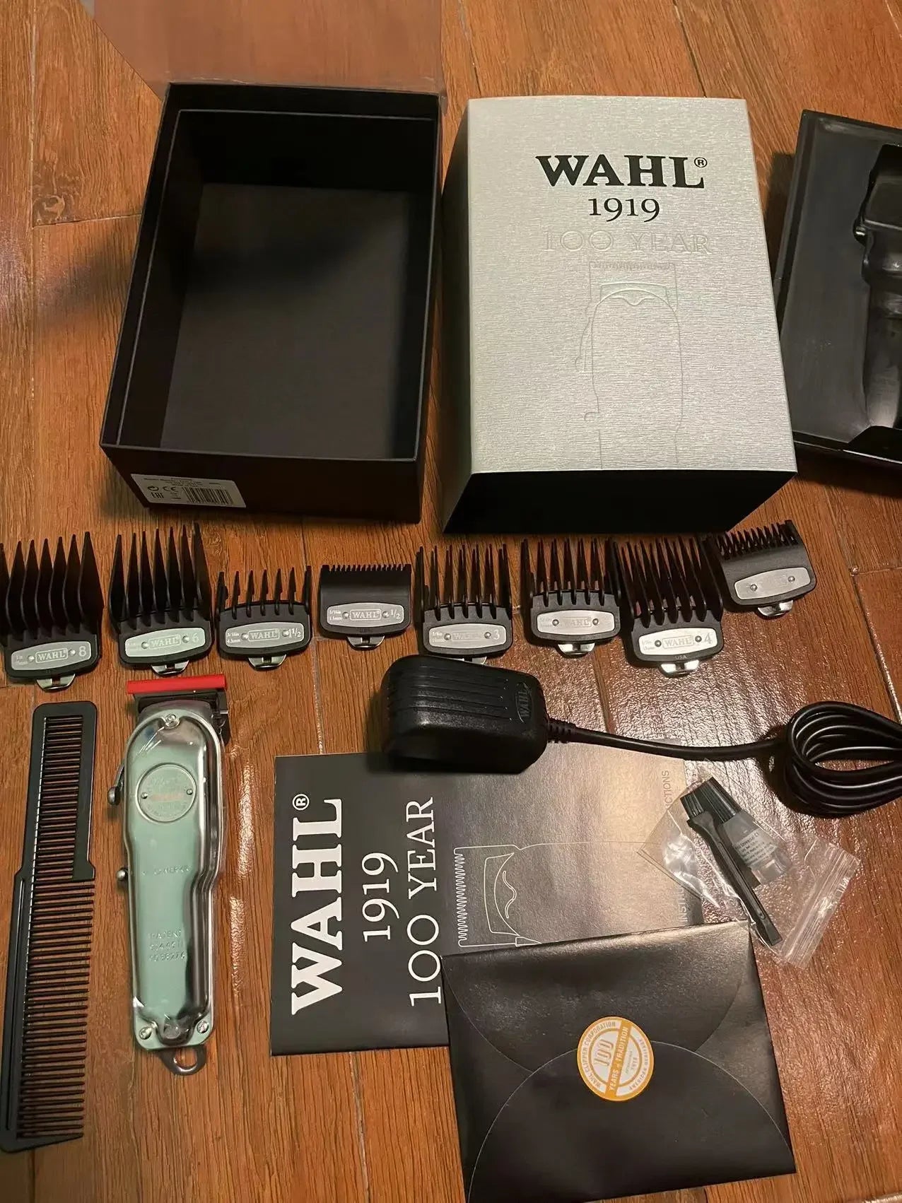 Original  Wahl Hair Clipper for Barbers, 5-Star Series, Cordless Hair Clipper, Magic Clip  & Detaliers & Vanish