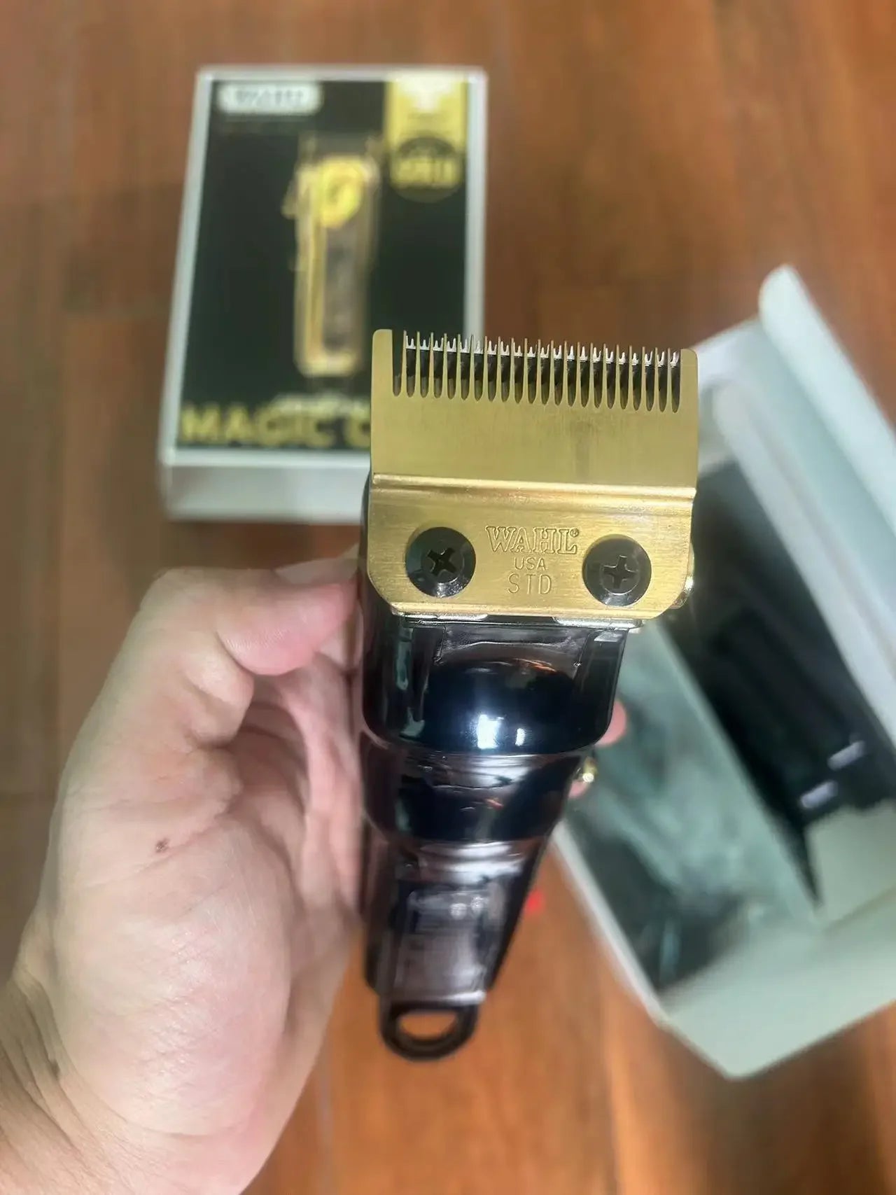 Original  Wahl Hair Clipper for Barbers, 5-Star Series, Cordless Hair Clipper, Magic Clip  & Detaliers & Vanish