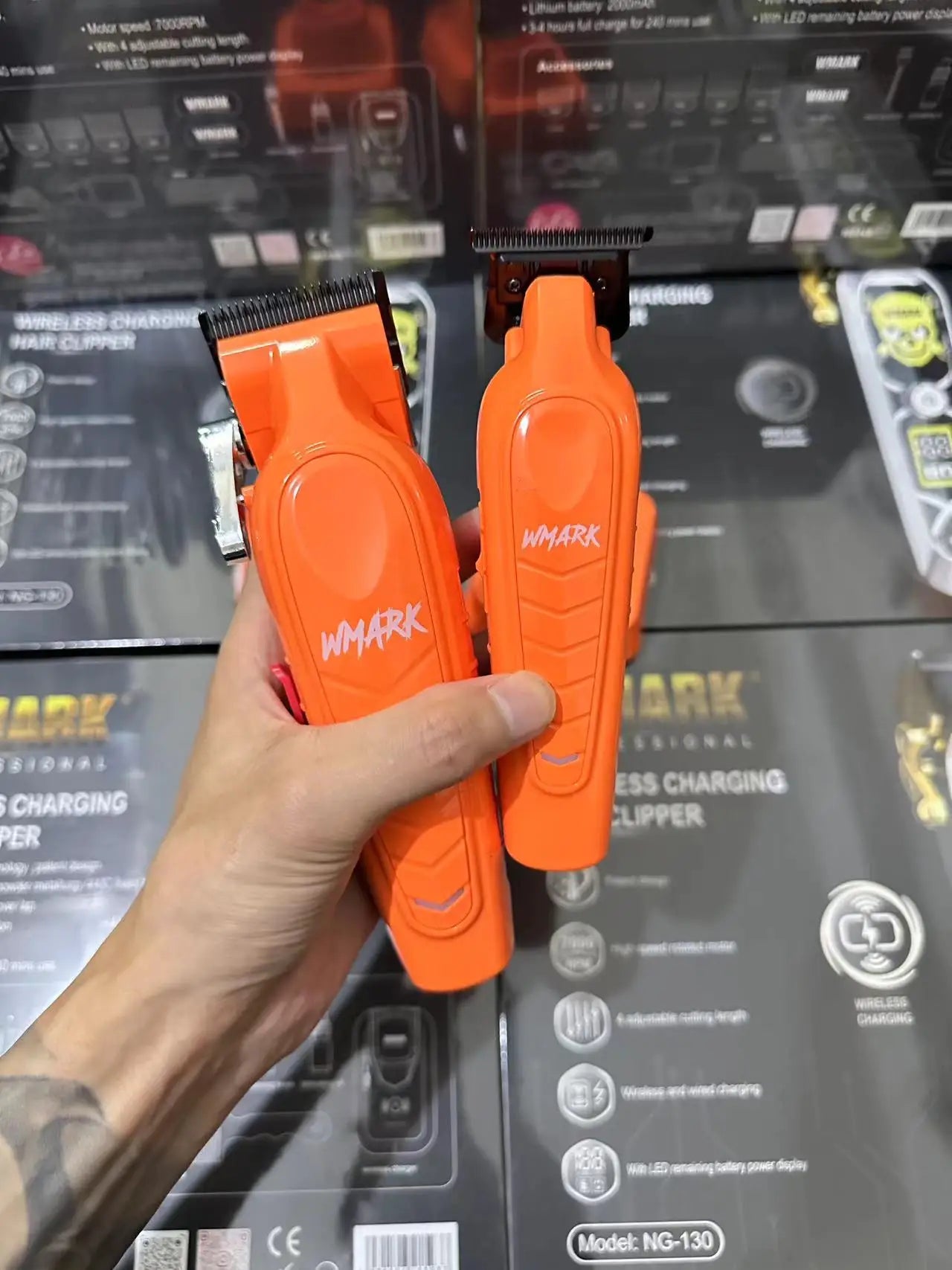 WMARK hair clipper NG-139+NG-339 oil head electric clippers hot selling charging base hair salon special