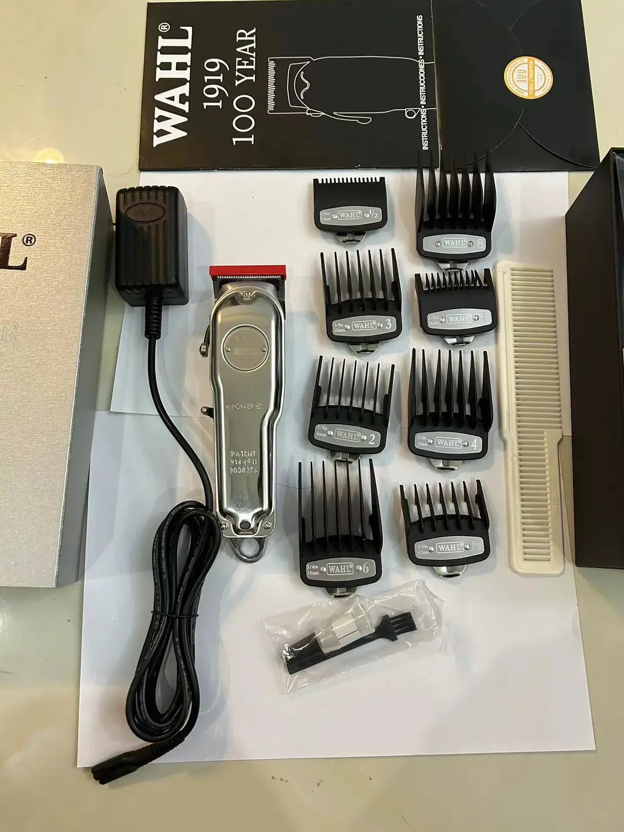 Original  Wahl Hair Clipper for Barbers, 5-Star Series, Cordless Hair Clipper, Magic Clip  & Detaliers & Vanish